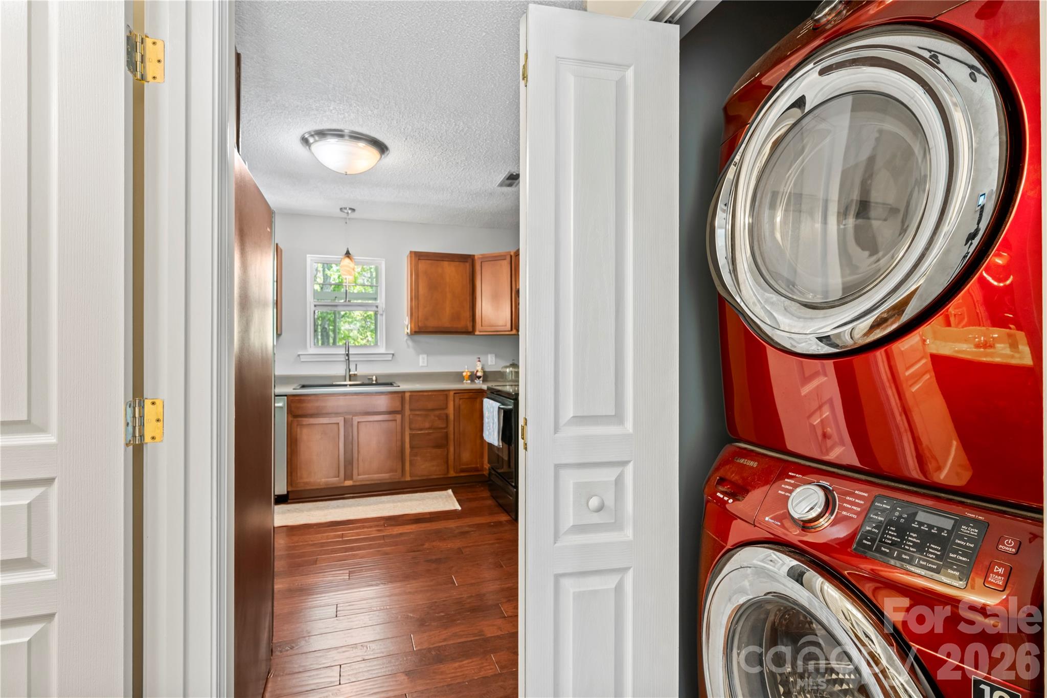 27 Sunview Circle Arden NC 28704
