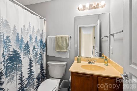 27 Sunview Circle Arden NC 28704