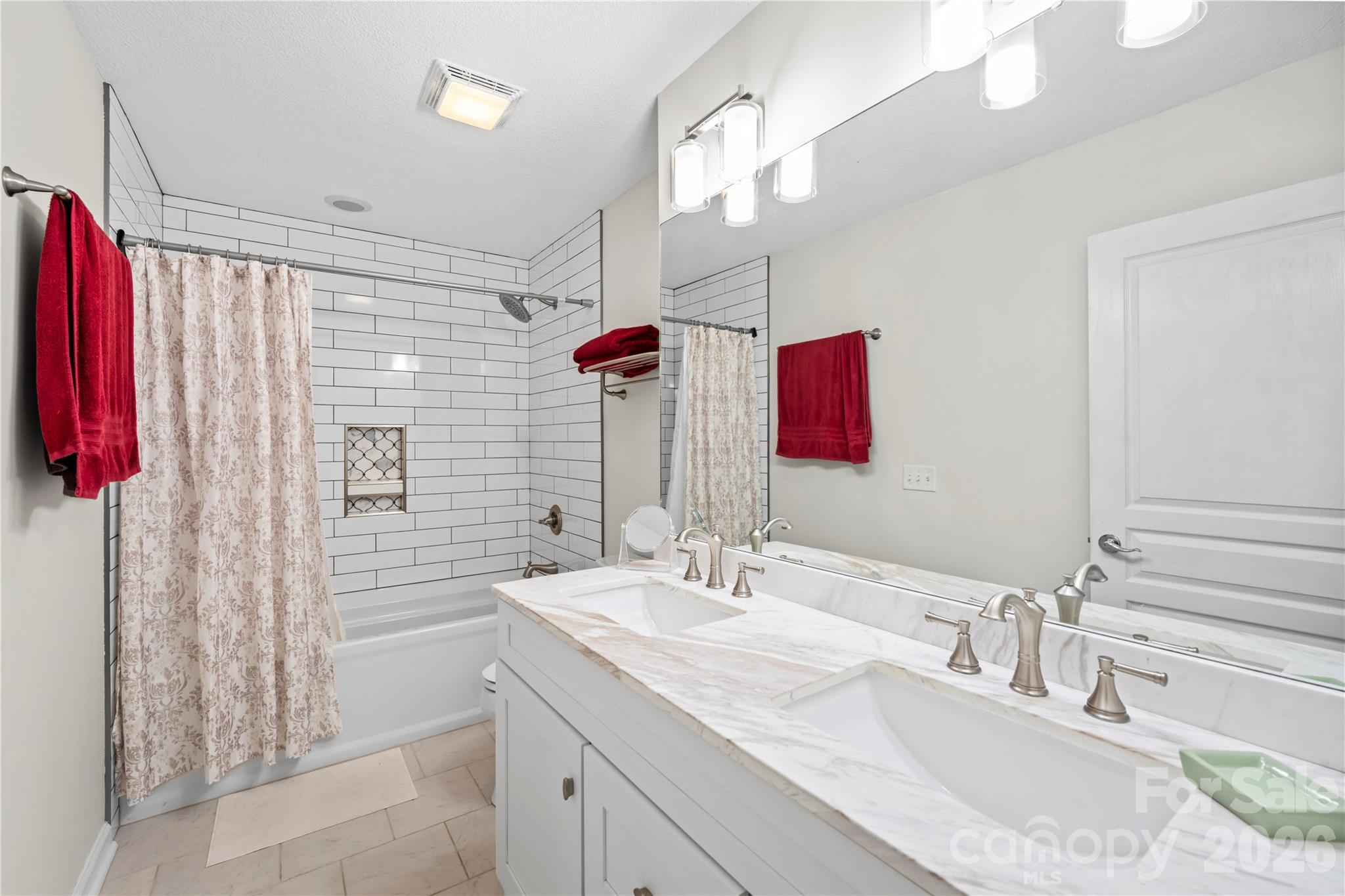 27 Sunview Circle Arden NC 28704