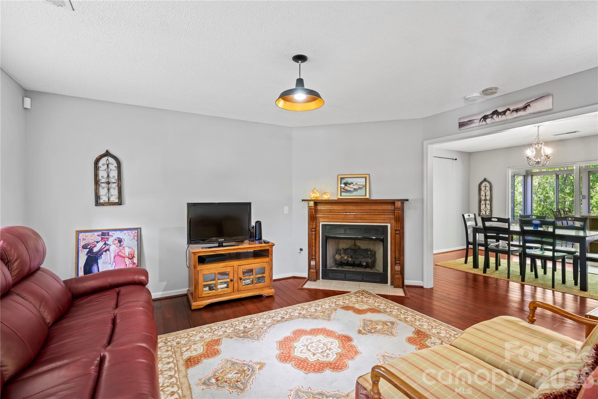 27 Sunview Circle Arden NC 28704
