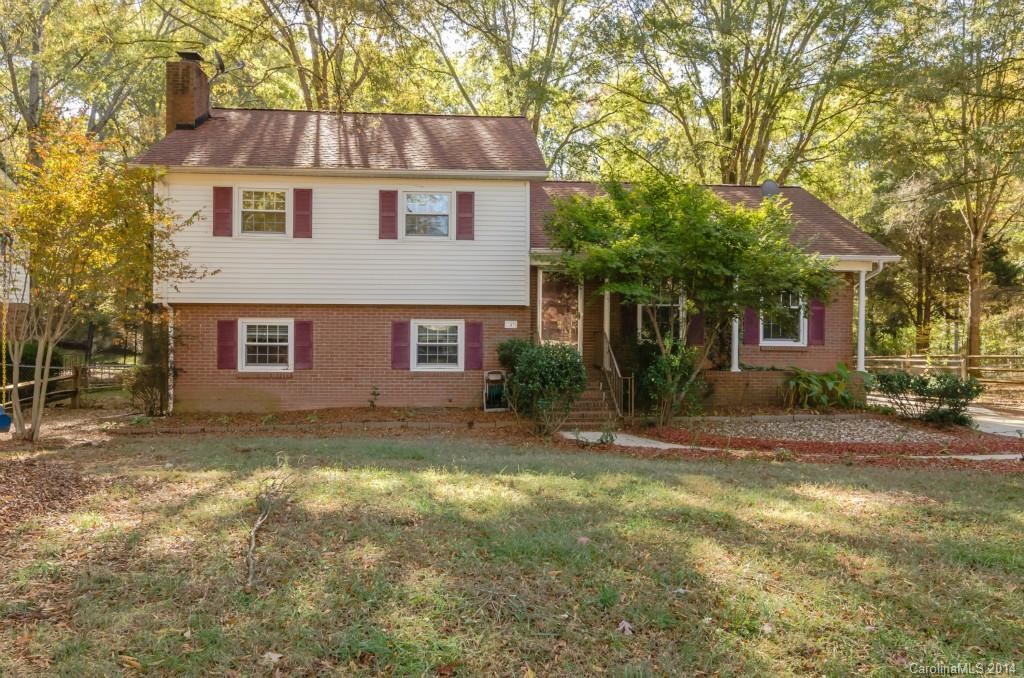 743 Pineborough Road Charlotte NC 28212