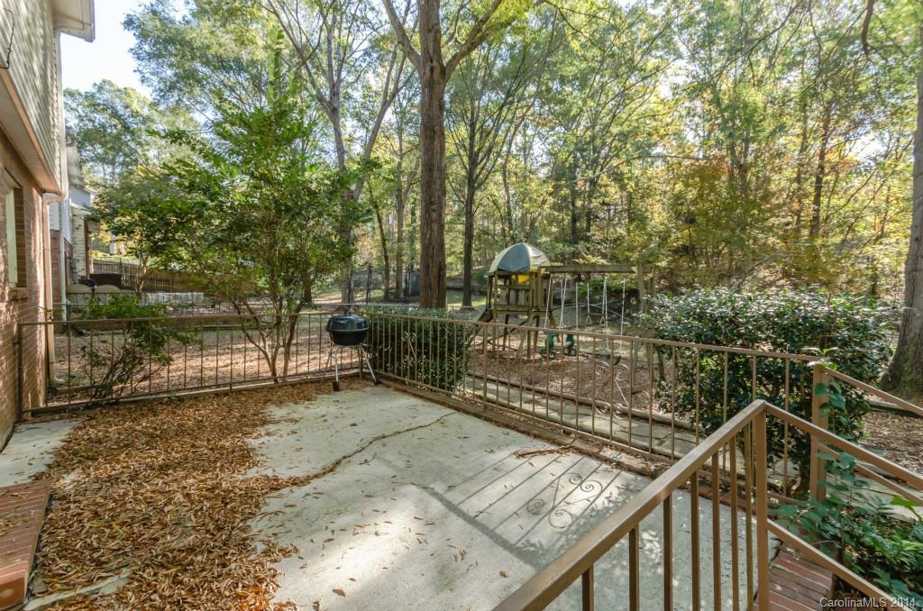 743 Pineborough Road Charlotte NC 28212
