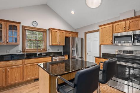 125 Buffalo Trail Asheville NC 28805