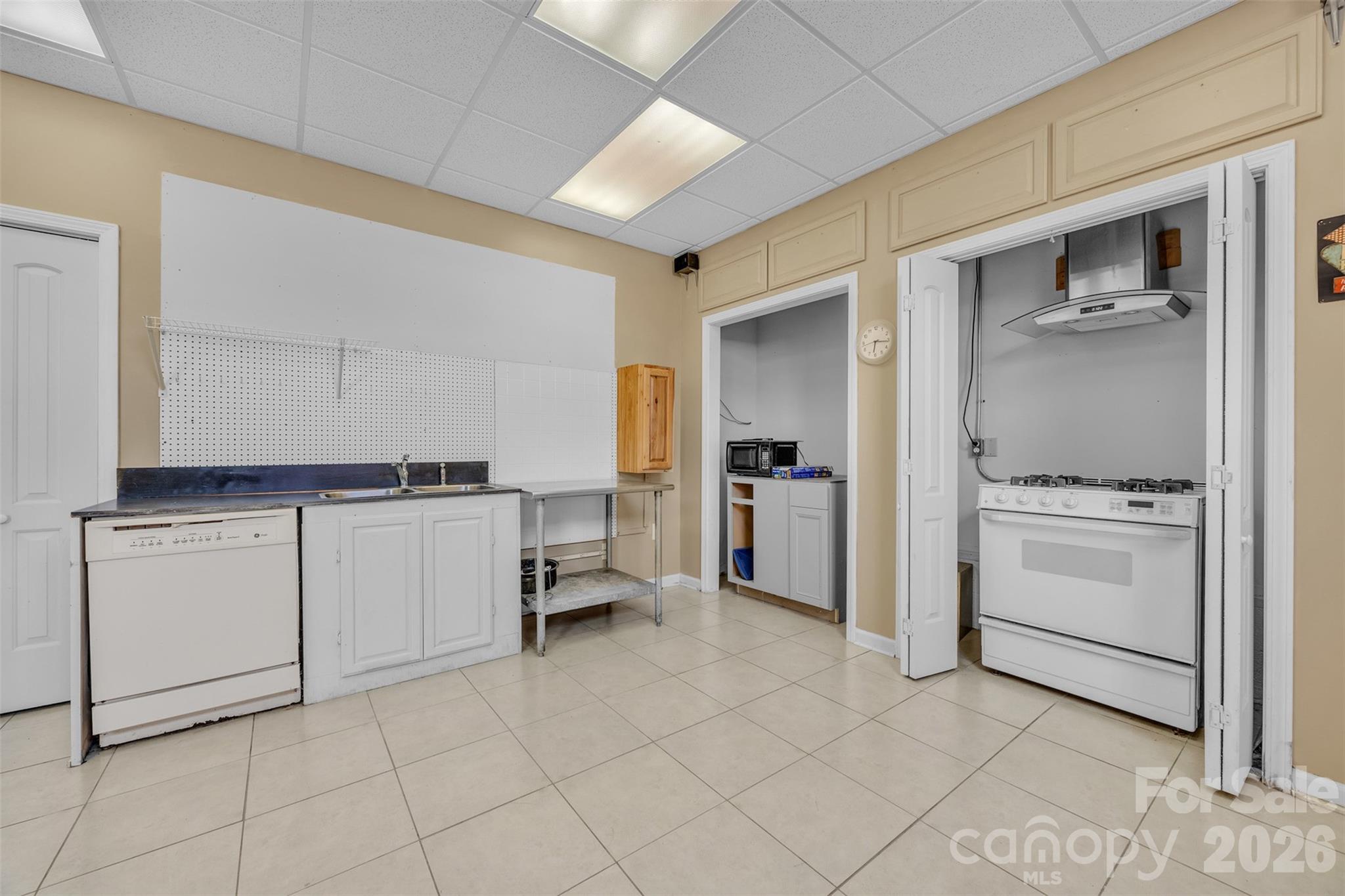 280 Forest Acres Lane Taylorsville NC 28681