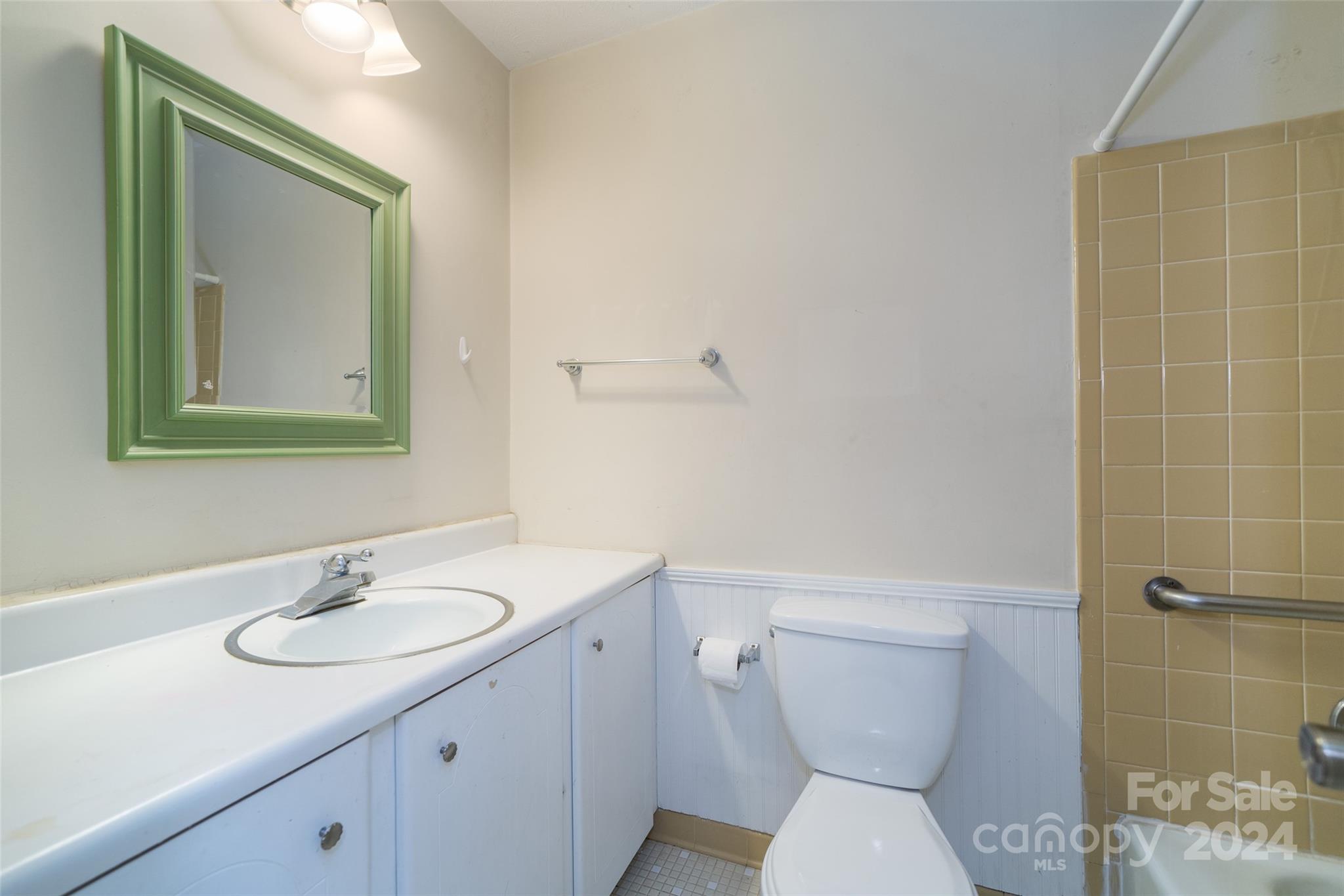 32 Brookcliff Drive Asheville NC 28804