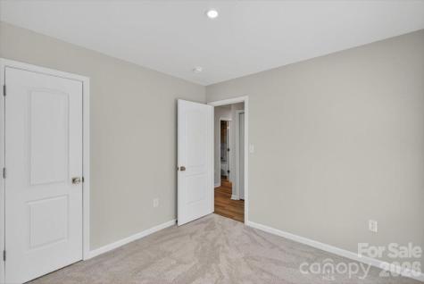 4563 Brave Avenue Maiden NC 28650