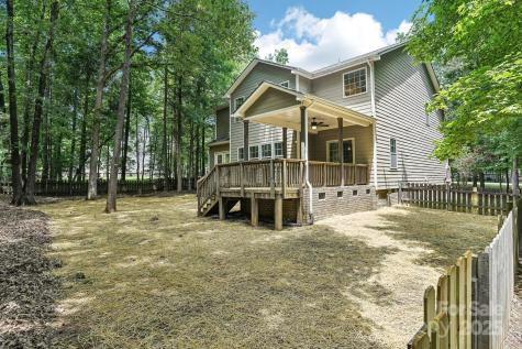 8521 Aspen Court Charlotte NC 28227