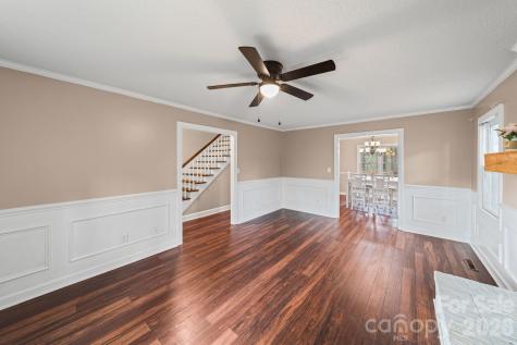 200 Maple Court Lexington NC 27295