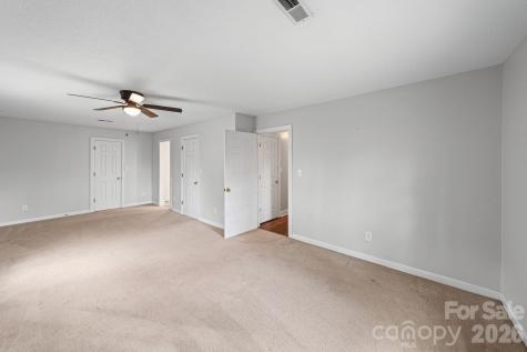 200 Maple Court Lexington NC 27295