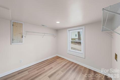 200 Maple Court Lexington NC 27295