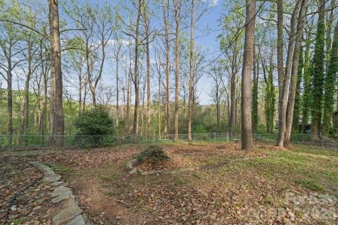 200 Maple Court Lexington NC 27295