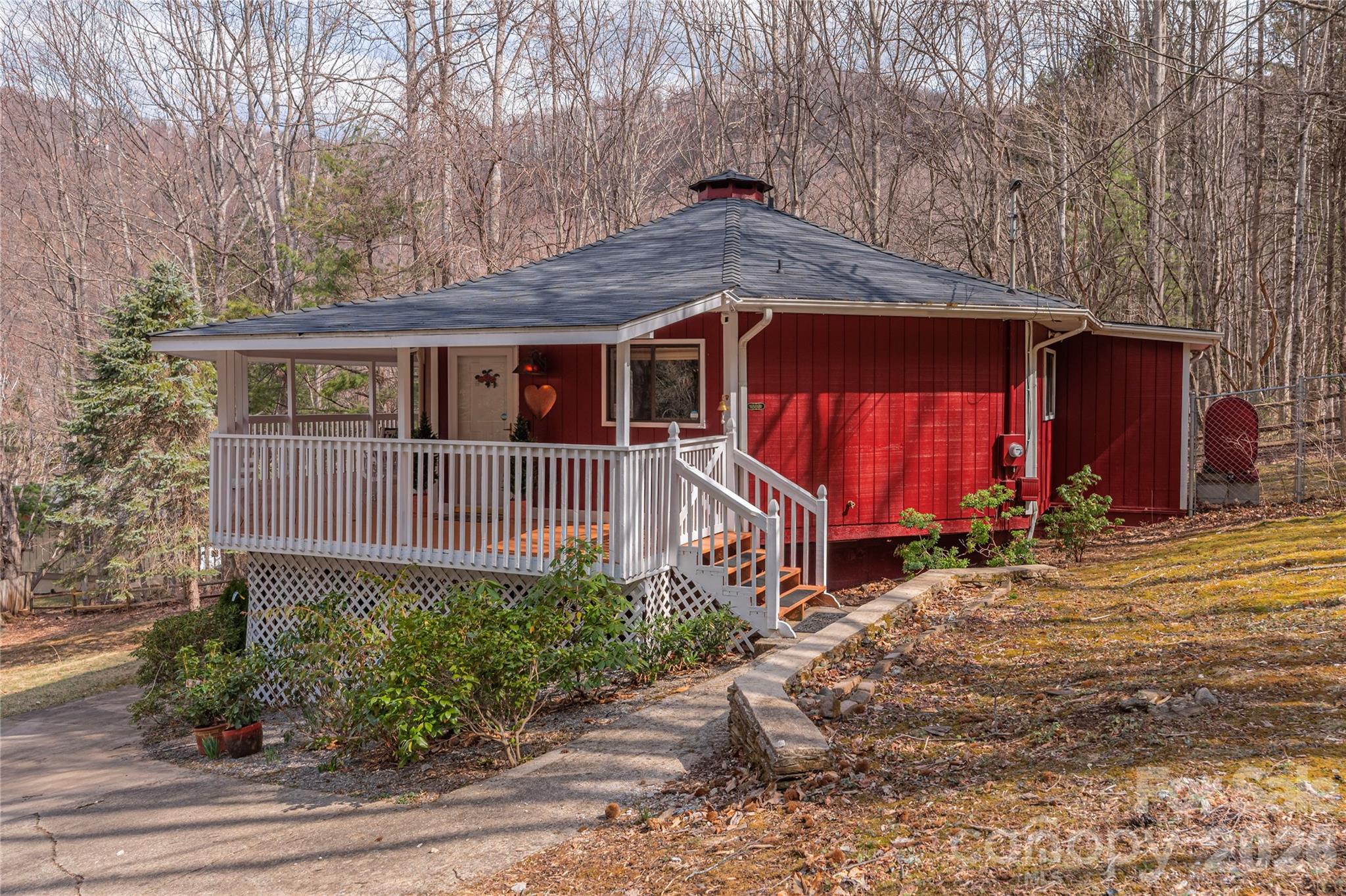 500 Apple Tree Court Waynesville NC 28786