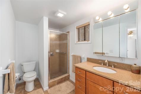 500 Apple Tree Court Waynesville NC 28786