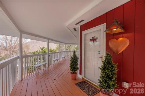 500 Apple Tree Court Waynesville NC 28786