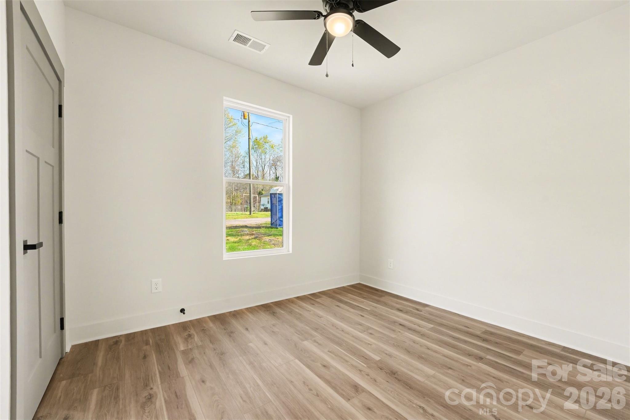 425 W Ballard Street Cherryville NC 28021