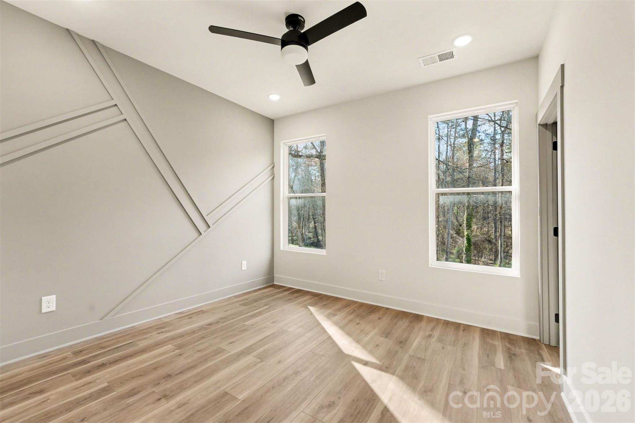 425 W Ballard Street Cherryville NC 28021