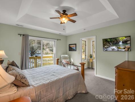 105 Tryon Bay Circle Lake Lure NC 28746