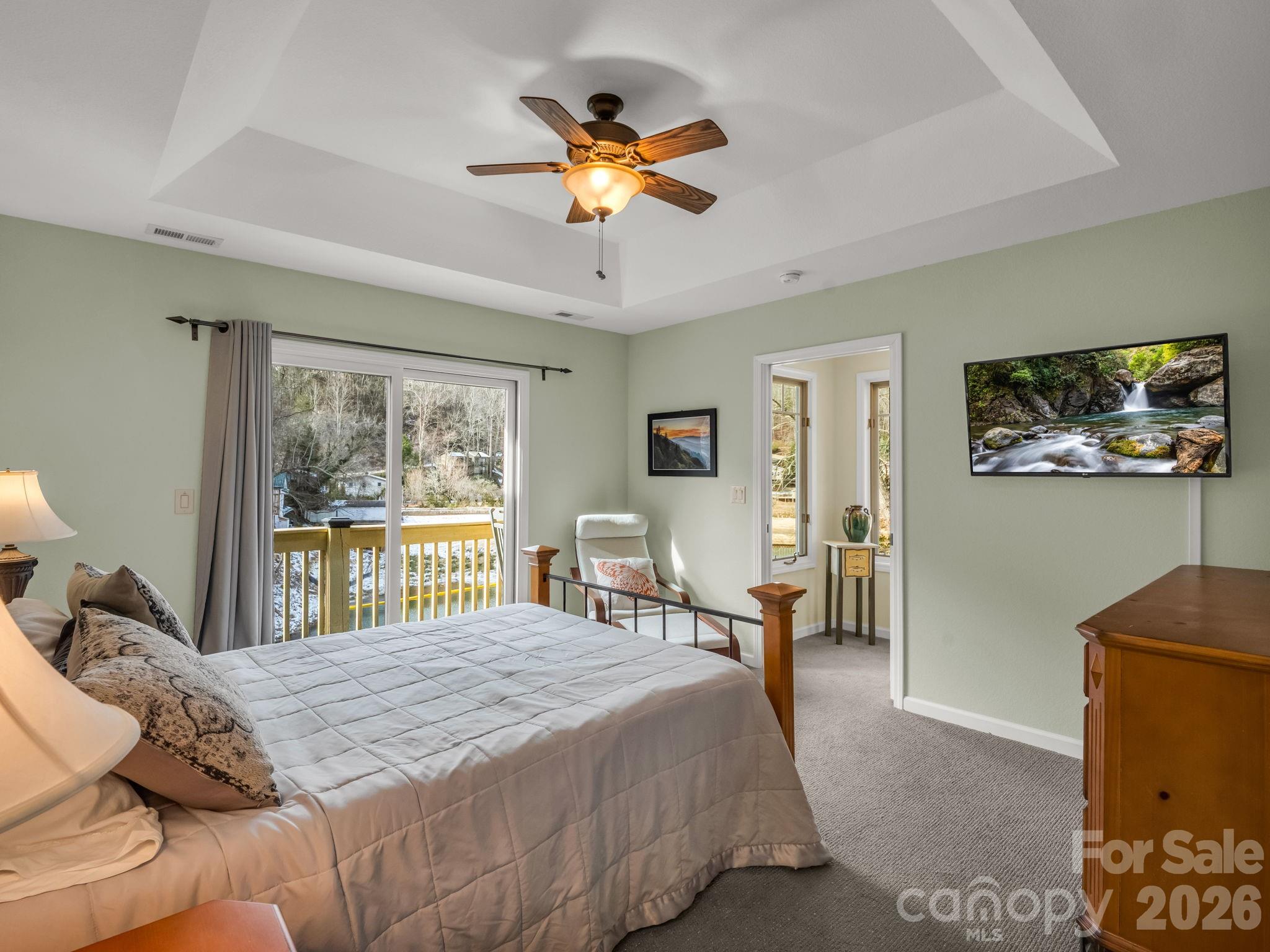 105 Tryon Bay Circle Lake Lure NC 28746