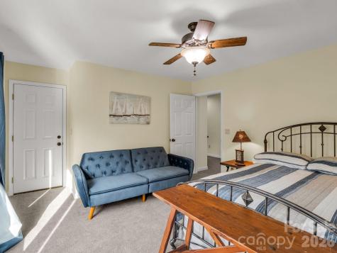 105 Tryon Bay Circle Lake Lure NC 28746