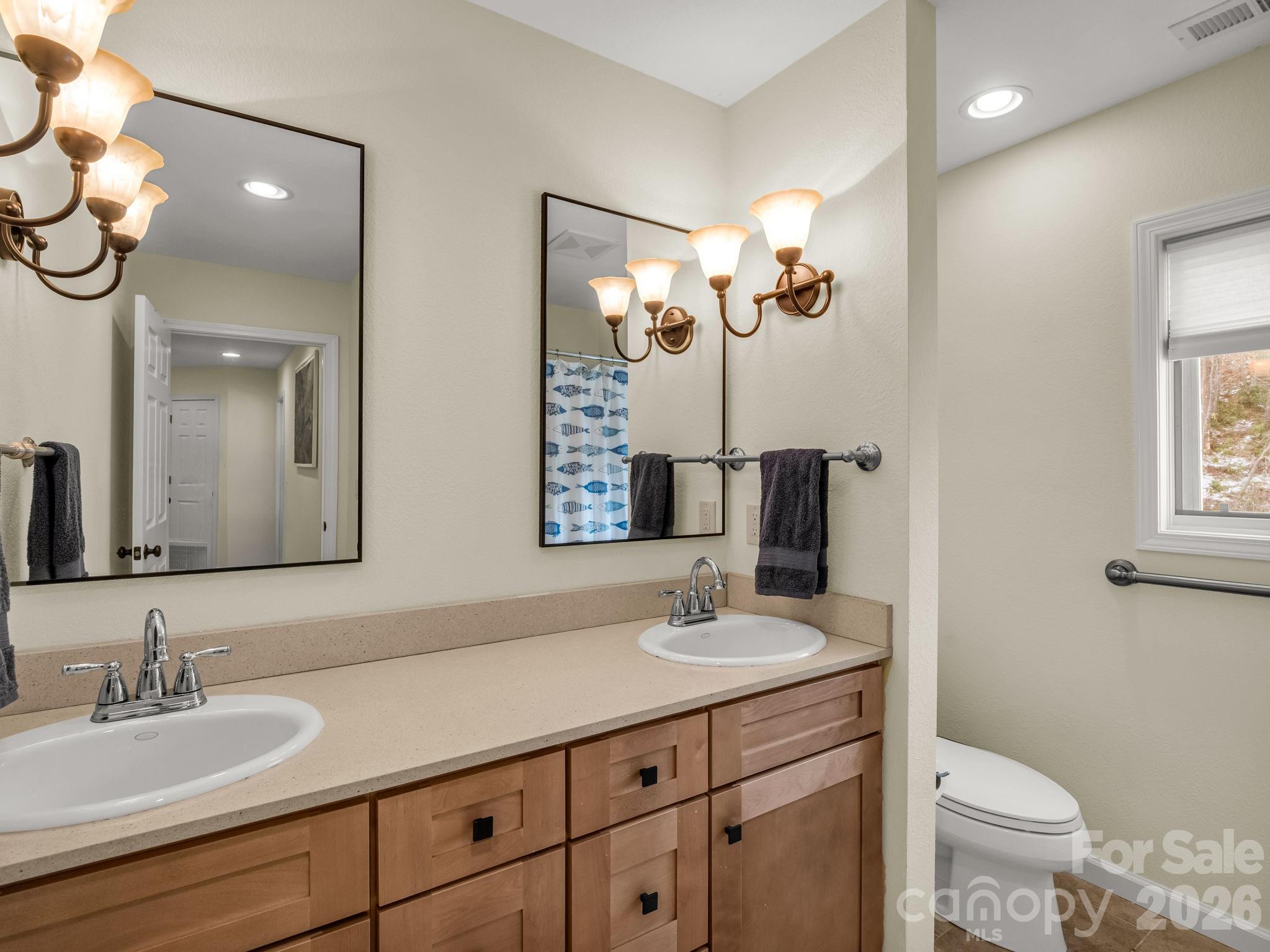 105 Tryon Bay Circle Lake Lure NC 28746