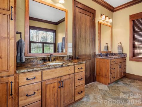 310 S Braeside Court Asheville NC 28803