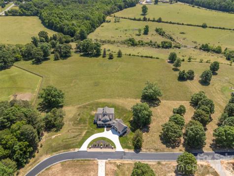 297 Mountain Meadows Lane Tryon NC 28782