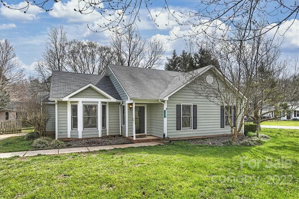 2201 Indian Cross Trail Matthews NC 28104