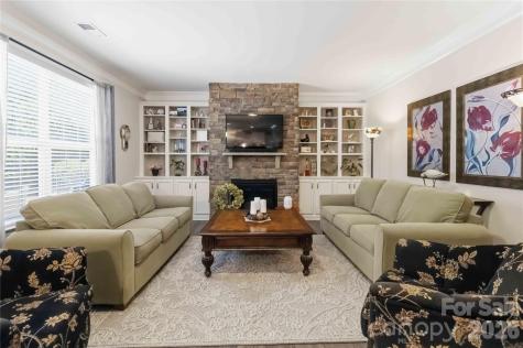 125 Annatto Way Tega Cay SC 29708