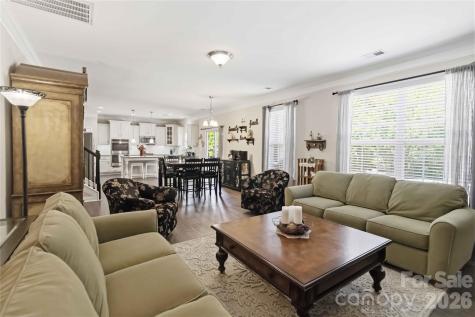 125 Annatto Way Tega Cay SC 29708