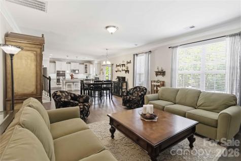 125 Annatto Way Tega Cay SC 29708