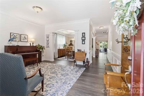 125 Annatto Way Tega Cay SC 29708