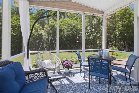 125 Annatto Way Tega Cay SC 29708