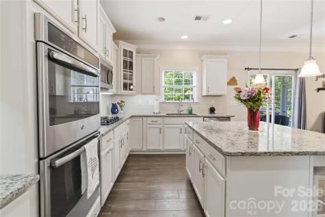 125 Annatto Way Tega Cay SC 29708