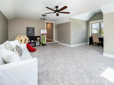 27 Slippery Rock Drive Fletcher NC 28732