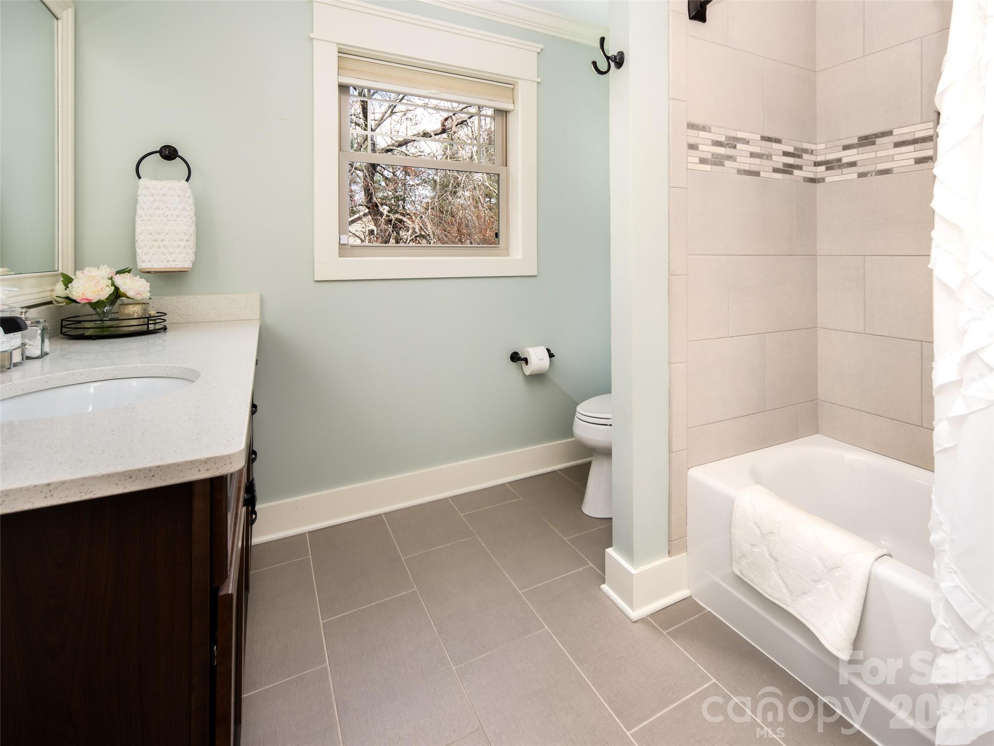 27 Slippery Rock Drive Fletcher NC 28732