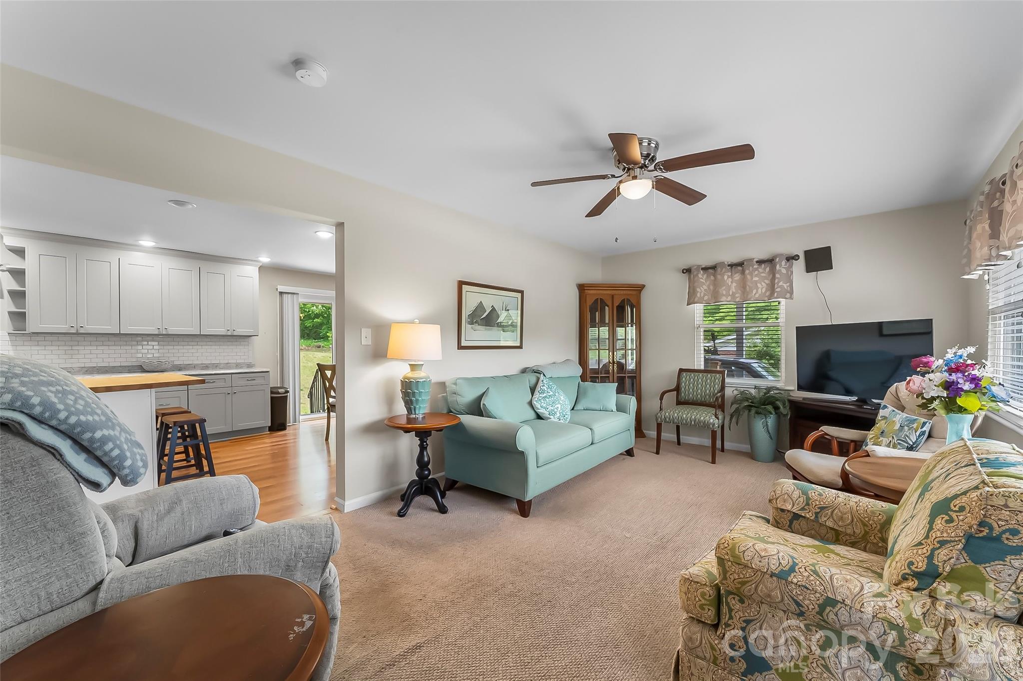 1573 11th Street NW Hickory NC 28601