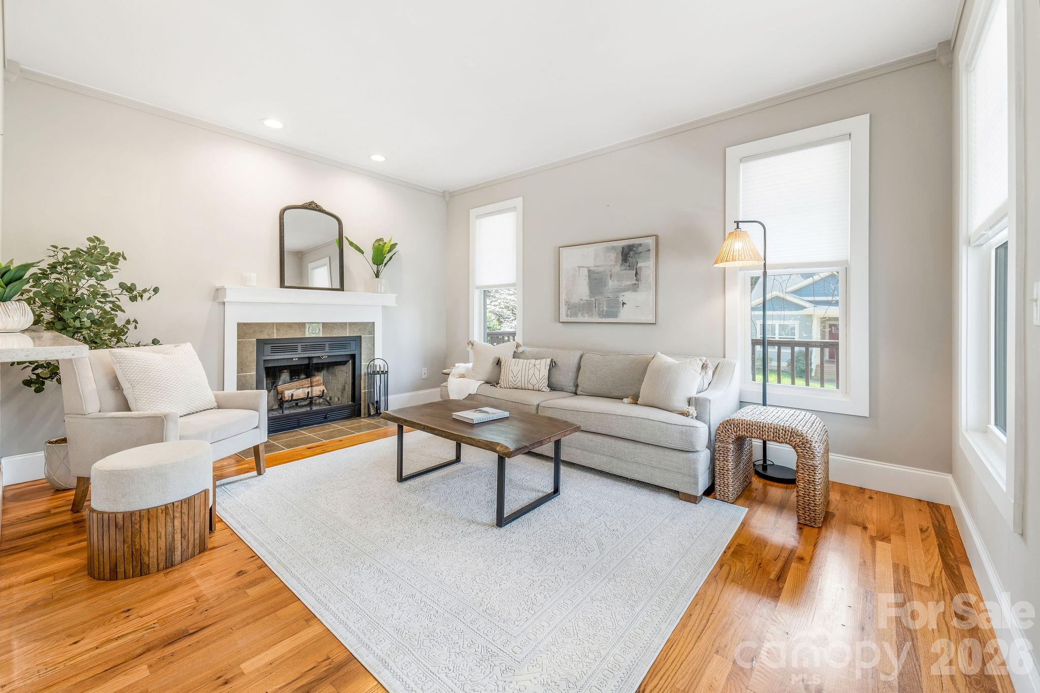 8 Lamar Avenue Asheville NC 28803