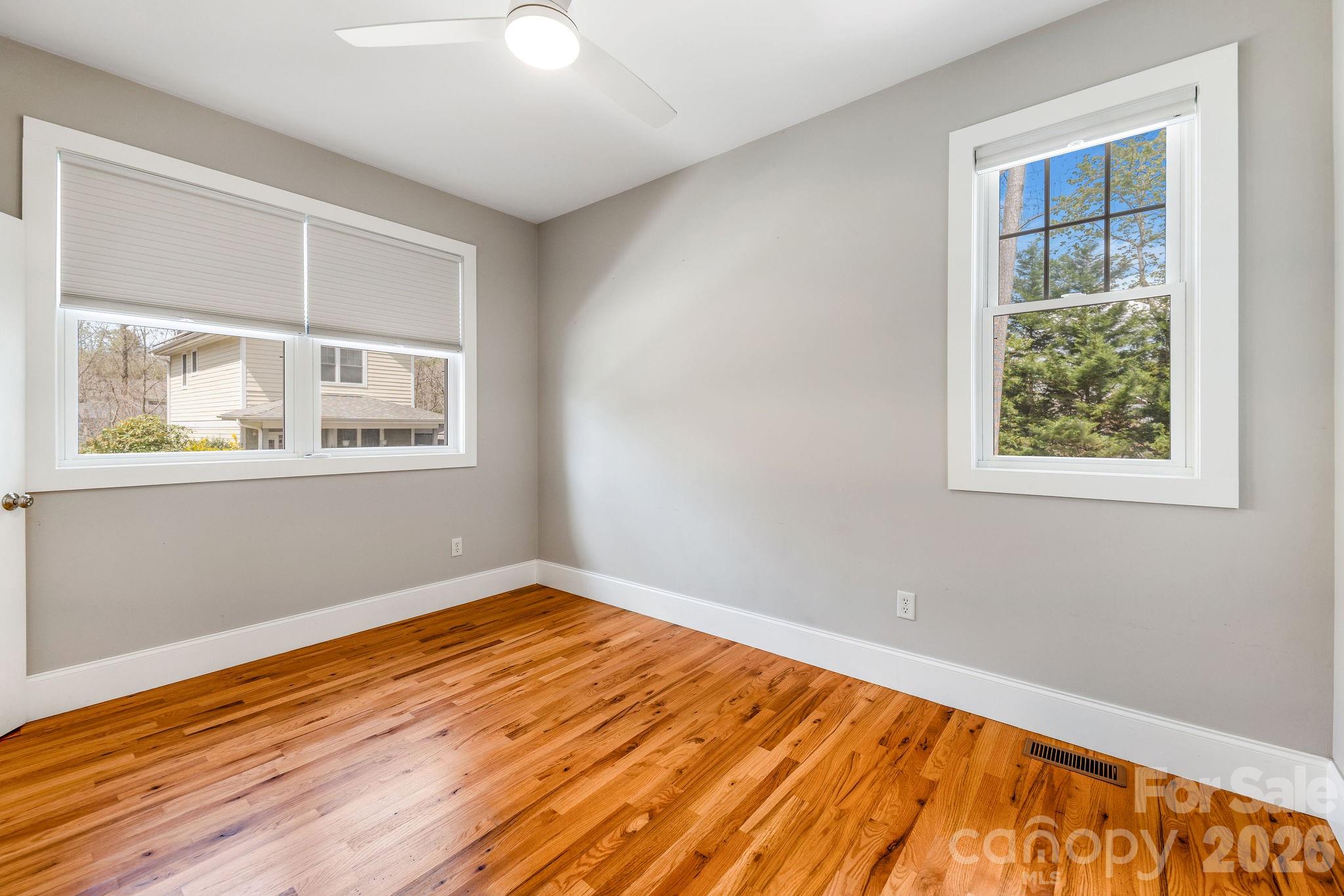 8 Lamar Avenue Asheville NC 28803