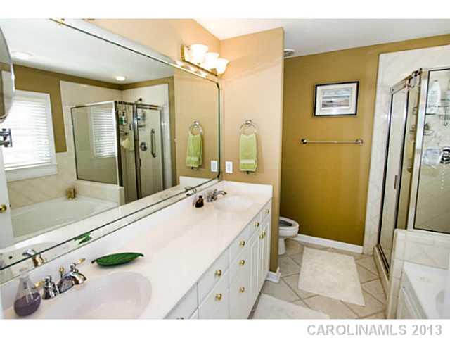 11211 Villa Trace Place Charlotte NC 28277