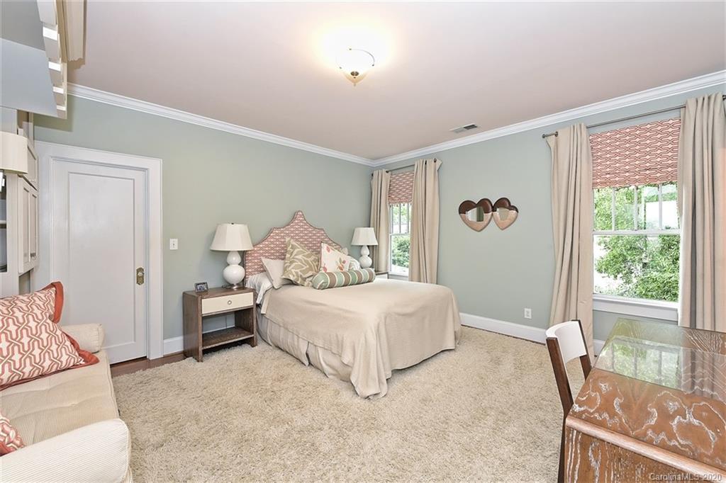 1633 Dilworth Road W Charlotte NC 28203