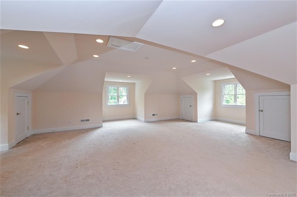 1633 Dilworth Road W Charlotte NC 28203