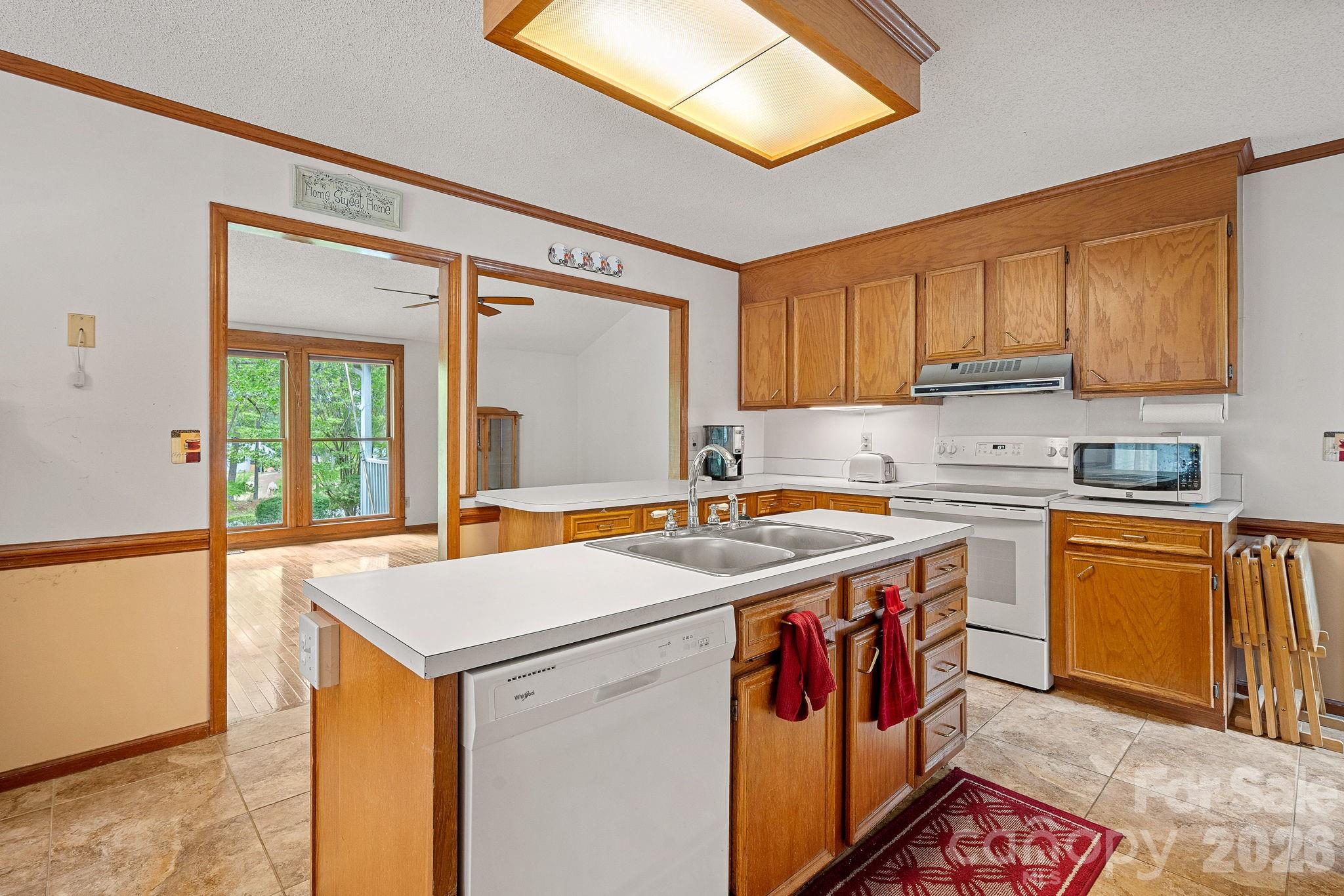 5215 Club View Drive Concord NC 28025
