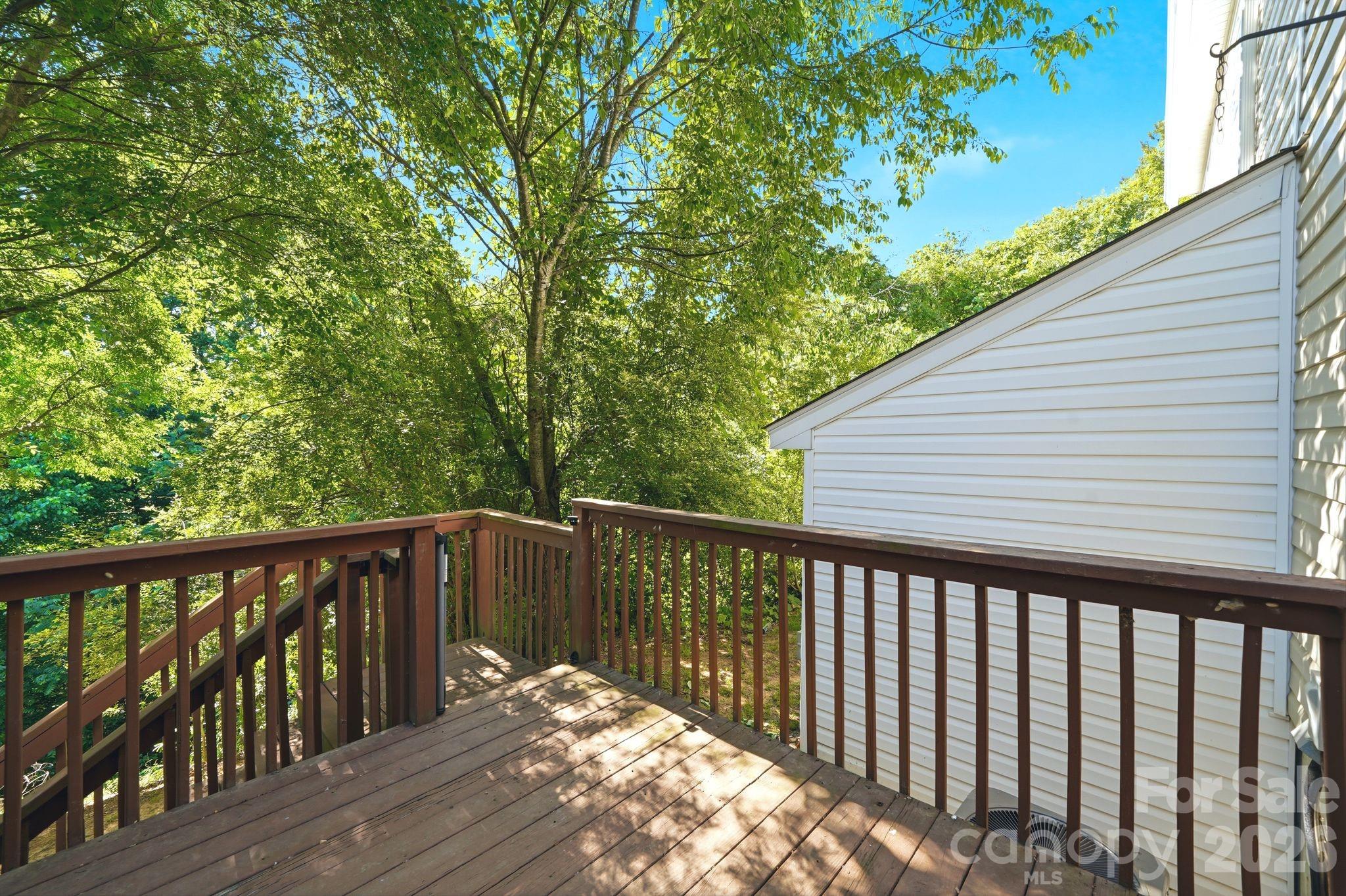 687 Rock Lake Glen Fort Mill SC 29715
