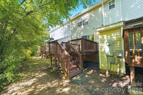 687 Rock Lake Glen Fort Mill SC 29715