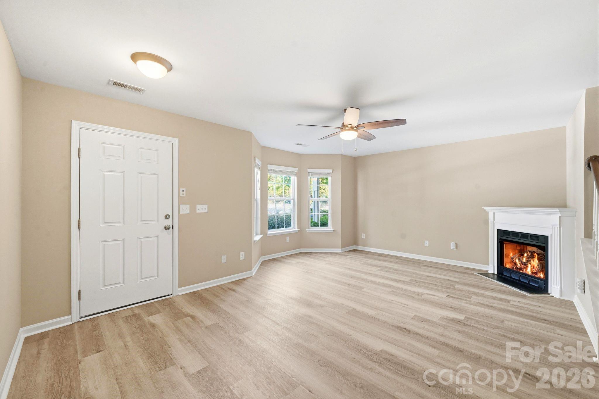 687 Rock Lake Glen Fort Mill SC 29715