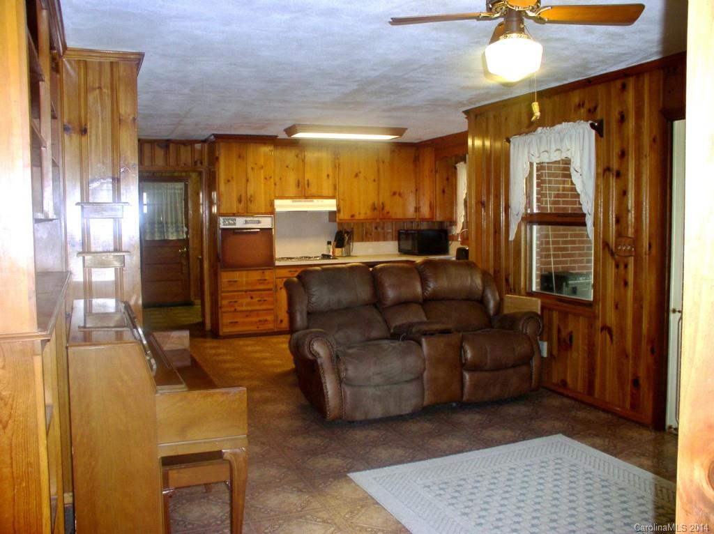 127 Kensett Avenue Charlotte NC 28214