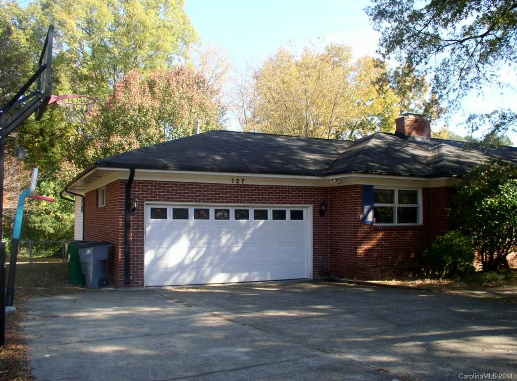 127 Kensett Avenue Charlotte NC 28214
