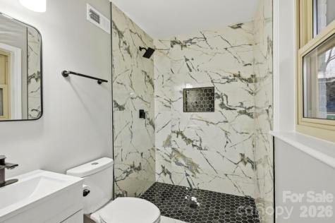 415 Kimmswick Road Charlotte NC 28214
