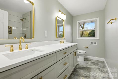 415 Kimmswick Road Charlotte NC 28214