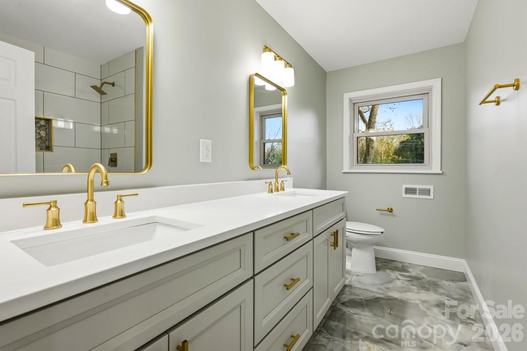 415 Kimmswick Road Charlotte NC 28214